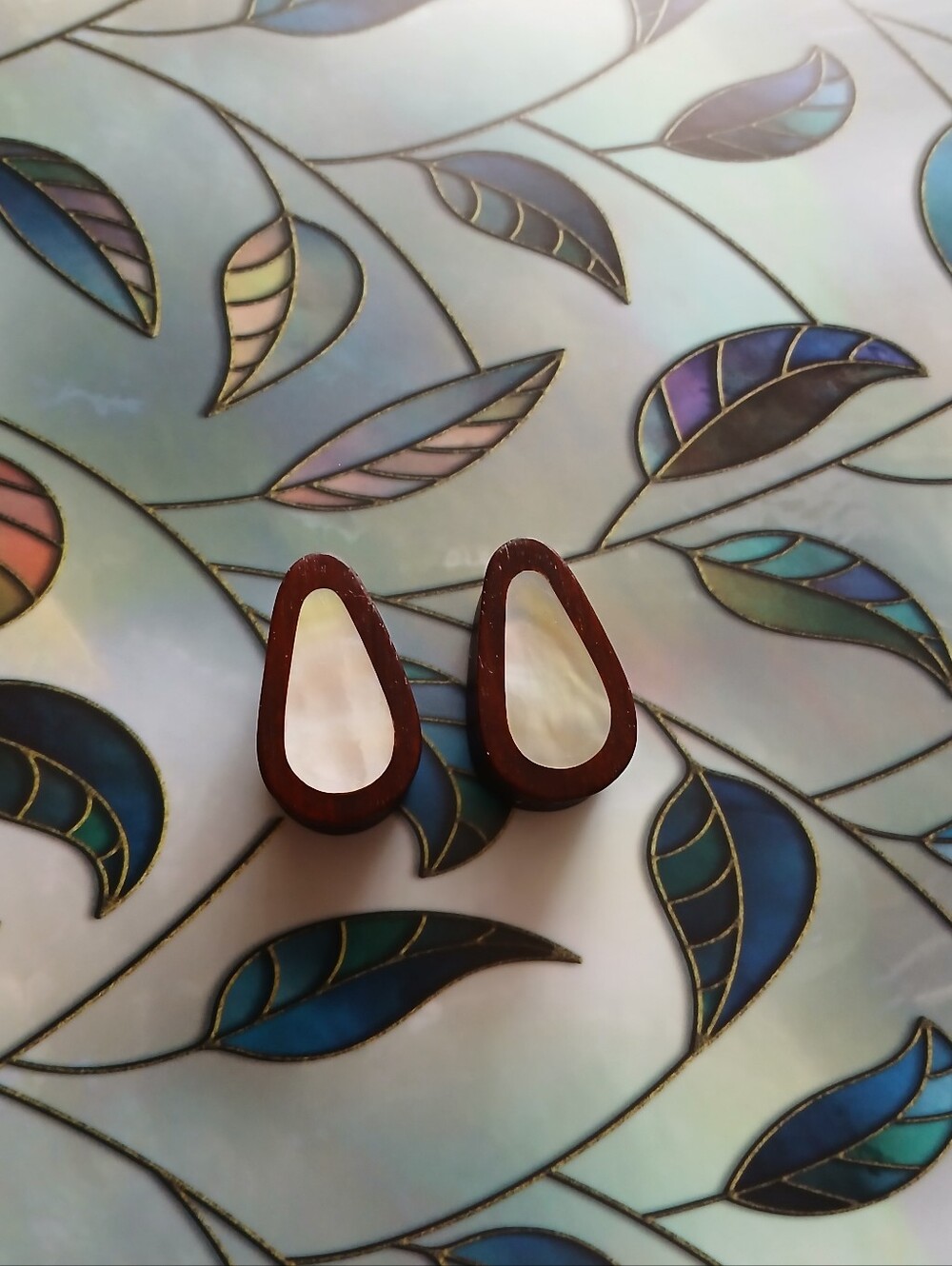 22mm Tall Wood MOP Inlay Tear Drops Plugs
